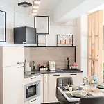 Апартаменты Costan Alezzi Infinity & *