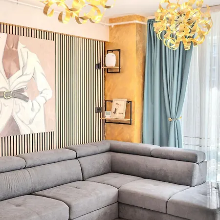 Costan Alezzi Infinity &